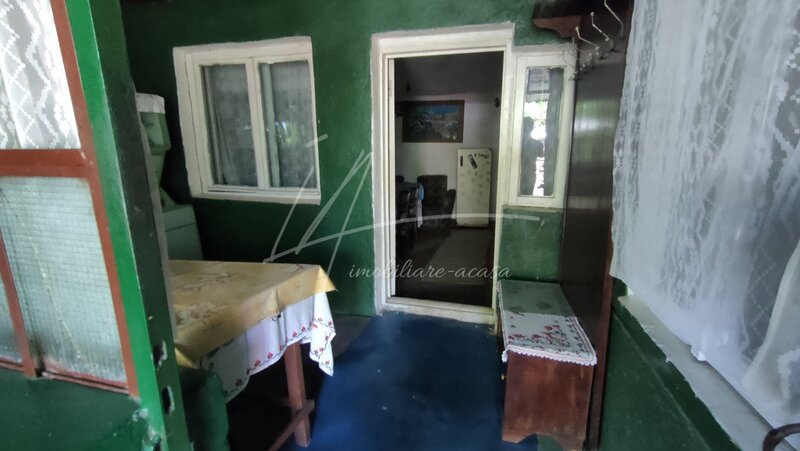 Sector 3, M. Republica, Industriilor, casa veche locuibila cu teren de 221 mp, 0%.